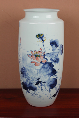 朱剑辉绘画釉下青花五彩装饰瓷瓶《和为贵》