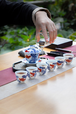 薄胎玉瓷珐琅彩茶器《富贵有鱼》