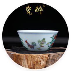 大明成化斗彩鸡缸杯